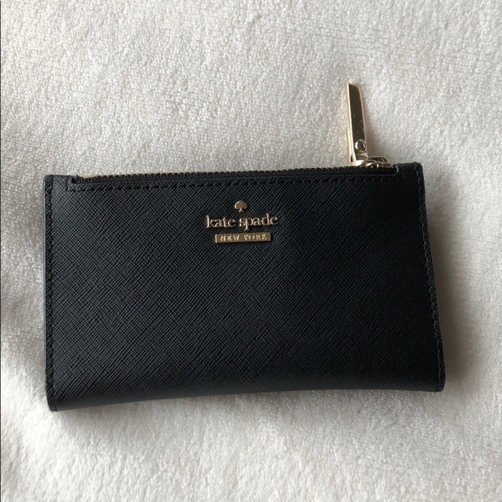 KATE SPADE NEW YORK STREET SMALL WALLET